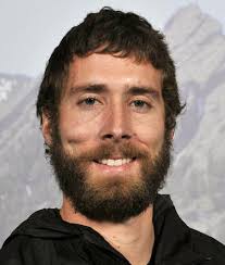 BUFFS AT A GLANCE TRACK AND FIELD ATHLETIC MEDIA RELATIONS SPORTS MEDICINE  2013 IN REVIEW: CREDITS ON THE COVER