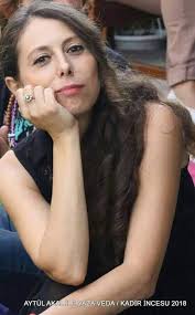 Dr. Asya Çağlar ile Çocuk Kitapları Yayıncılığı Üzerine...