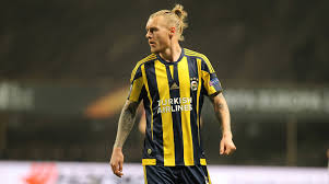Kjær began his career in denmark with midtjylland before playing for palermo, wolfsburg, roma (on loan). Bericht Milan Interesse An Kjaer Tausch Mit Sosa Plus 5 Mio Ablose Transfermarkt