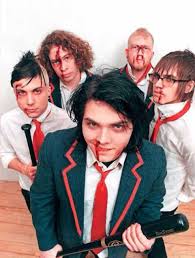Sober Focused And Beginning To Think Hard About Their Image My Chemical Romance Recreate Their Look From The I M Not Okay I My Chemical Romance Mcr Romance