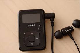 Use the lightweight earphones included or enable the bluetooth wireless. Sandisk Sansa Wikiwand