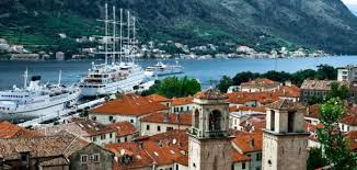 لقد سلمنا أول تأشيرة دخول وأضاف خوجاي، الذي سلم بنفسه هذه التأشيرة في مقر قنصلية كوسوفو في إسطنبول، أن. Ø§Ù„Ø³ÙØ± Ø¥Ù„Ù‰ ÙƒÙˆØ³ÙˆÙÙˆ Ù…ÙˆØ¶ÙˆØ¹