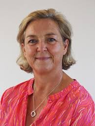 About Anna Hardy — Skylark Counselling and Therapy