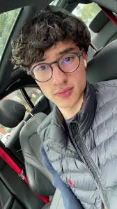 Explora Yan Block en Bogotá, Colombia