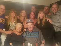 El cai aimar humilla al pollo vignolo al aire. Licantropos Ø¹Ù„Ù‰ ØªÙˆÙŠØªØ± Carlos Timoteo Griguol Festejando Sus 84 Anos Junto A Su Familia Felicidades Viejo Gelp Cge Gimnasia Gimnasialp Timoteo Griguol Viejo Timoteogriguol Cumple Https T Co Vfxuhdn8hr