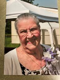 Lillian Reynolds Obituary