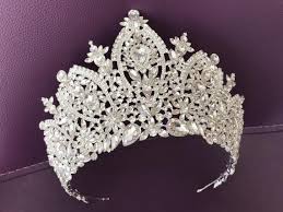 Silver Or Gold Tiara Bridal Crown Crystal Wedding Tiara Etsy Aksesuarlar Taki Tac