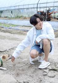 By nica vaughn mar 24, 2021. Jungkook Bts 2021 Season S Greeting S Jeon Jungkook Facebook