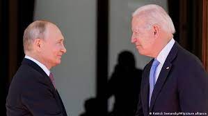 Families, health officials, retailers and airlines all start participating in one of the busiest times of the year t. Putin Ne Otvetil Na Glavnyj Vopros Smi Germanii O Press Konferencii Rossiya I Rossiyane Vzglyad Iz Evropy Dw 24 12 2021