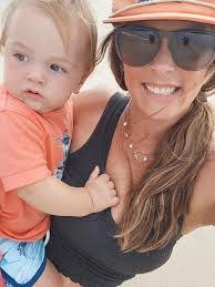 Caitlin Benton's Instagram, Twitter & Facebook