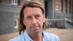 Anders Agger mærkede hurtigt kemien, men da Anne Hjernøe stillede ham  spørgsmålet, måtte han i tænkeboks