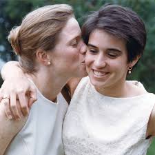 Kathryn Hamm's Instagram, Twitter & Facebook