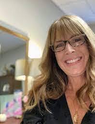 Faye Crumpler's Instagram, Twitter & Facebook