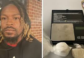 Berkeley County deputies seize cocaine, crack following pursuit