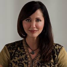 Bobbi Phillips's Instagram, Twitter & Facebook