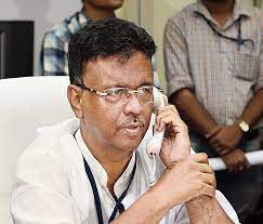 ফিরহাদ হাকিম) (born 1 january 1959) is an indian politician serving as cabinet minister of urban development and municipal affairs government of west bengal and the mayor of. Calcutta Mayor Firhad Hakim A Call Away Once A Week Telegraph India