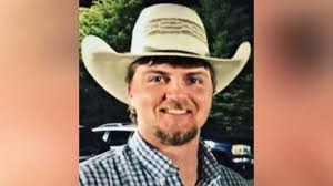 Pain into purpose: Sisters spread overdose awareness information to Omaha  bars, restaurants, gas stations