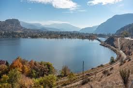 The small community of okanagan falls is situated on skaha lake which is popular with locals and visitors alike for its swimming and water sports. Kaleden Okanagan Falls Real Estate Neighbourhood Information