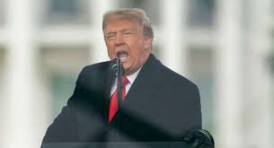 ويصف البعض دونالد ترامب بالمليالدير الذكي، حيث صعد للرئاسة بسبب اختيار ايفانكا ابنته الجميلة في قيادة حملته لما تملكه من قدرة على الخطاب والإقناع، ومظهر جذاب. Ø¨Ø³Ø¨Ø¨ ÙƒÙˆØ±ÙˆÙ†Ø§ ØªØ±Ø§Ù…Ø¨ ÙŠØ¯Ø¹Ùˆ Ø§Ù„ØµÙŠÙ† Ø¥Ù„Ù‰ Ø¯ÙØ¹ 10 ØªØ±ÙŠÙ„ÙŠÙˆÙ†Ø§Øª Ø¯ÙˆÙ„Ø§Ø± Ø¥Ù„Ù‰ Ø£Ù…Ø±ÙŠÙƒØ§ Ø§Ù„Ø¹Ø±Ø¨ ÙˆØ§Ù„Ø¹Ø§Ù„Ù… Ø§Ù„ÙˆØ·Ù†