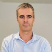 1900+ perfiles de «Jauregui»