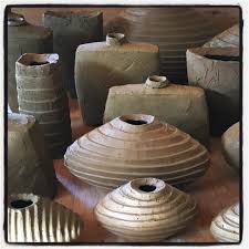 Michael Hunt Naomi Dalglish Bandana Pottery We Re In Our Final Days Of Making And Getting Ready For Exciting Events You Ll Find Us N Poterie Ceramique Argile