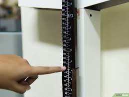 Namun, orang tua biasanya hanya memiliki kesempatan mengukur tinggi anak saat konsultasi ke dokter. Cara Mengukur Tinggi Badan Tanpa Alat Berbagai Alat