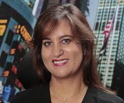 Diana Navas's Instagram, Twitter & Facebook