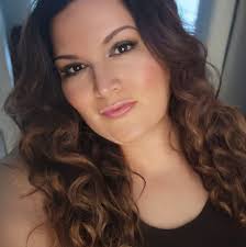 Thank you @simplefood4you for this recipe. I love a good Pasta alla Vodka,  I have received a lot of messages asking if this recipe is authentic  Italian. It is relatively new (popularized