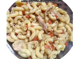 You can bring many variations in making this recipe like chicken macaroni, chicken and vegetable macaroni, and b.b.q macaroni and a lot more. Very Good Recipes Of Macaroni And Chicken