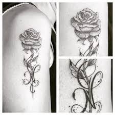Le tatouage attrape rêve est empreint d'une symbolique importante faisant de ce motif l'un des plus adulés de l'univers du tatouage.ainsi, avant d'opter pour la réalisation d'un tatouage attrape rêve, il convient d'abord de comprendre ce que c'est qu'un attrape rêve. Toutes Mes Creations En Tatouage Fond Noir Tattoo
