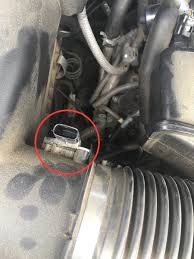 I found the pvc on my 2007 tundra 5.7l engine just where the youtube video showed it to be. Diy Maf Throttle Body And Egr Cleaning Write Up Toyota Tundra Forum