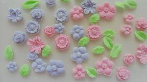 I teamed up with grow wild, the uk's biggest ever wild flower campaign, to encourage you guys to get out there and sow some wild flowers. How To Make Mini Edible Flowers Youtube