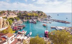 Din 1997 pana in prezent, christian tour a devenit cel mai mare tour operator de vacante charter din. Christian Tour Tot Mai MulÈi Romani IÈi CumpÄrÄ VacanÈa De VarÄ IncÄ Din Toamna Anului Anterior PlecÄrii Familiile Cu Copii Interesate Mai Ales De Sejururi In Antalya Capital