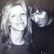 Weiß jemand mehr über Courtney Love und Elliott Smith? : r/elliottsmith