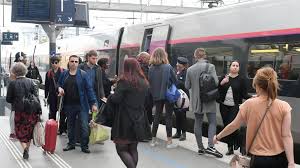 Travel information to reims from paris travel 81 miles (130 km) by bus or train to reims from paris. Le 8 H 15 Tgv Maudit Entre Reims Et Paris