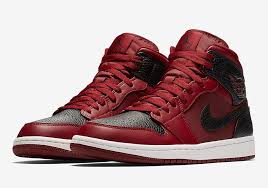 Air Jordan 1 Mid Reverse Banned Tumbled Leather 554724 601 Sneakernews Com Sneakers Men Fashion Sneakers Fashion Best Sneakers