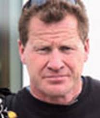 Skydiving community mourns the loss of one of their own