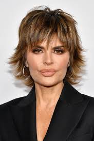 Page six style spoke exclusively with the celebrity hairstylist, who shared how she is transforming. Lisa Rinna 56 Shows Off Abs In New Bikini Instagram And Video