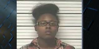 Woman gets life sentence in 2015 fatal shooting in Bladen Co.