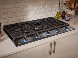 Cooktops are generally paired with wall ovens and providing the homeowner with a more upscale contemporary look than a traditional range. 36 Inch Chef Collection Gas Cooktop With 22k Btu Dual Power Burner In Matte Black Stainless Steel Cooktop Na36m9750tm Aa Samsung Us Gas Cooktop Gas Stove Top Cooktop