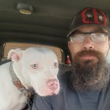 What are some tips for painting and weathering a Gunpla model?