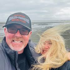 Weird photo effects at Submarine Rock, explanations needed?