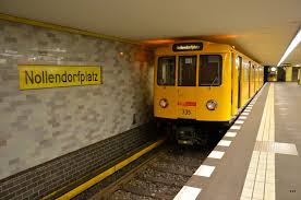 Bvg A3l 735 U Bahn Berlin At Nollendorfplatz Station Line U4