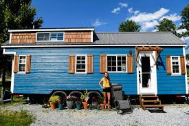 Sharae monique becton of new bern, north carolina, was arrested after a sheriff's resource officer found drugs in an elementary student's book bag. Tiny Home Boom In Henderson County But In Buncombe Not So Much