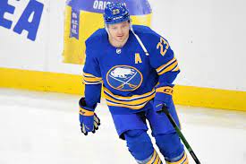 Sam reinhart born 6th november 1995, currently him 25. Sabres Sam Reinhart Morphing Into Star As Center Buffalo Hockey Beat