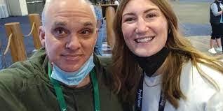 Dani Hansen's Instagram, Twitter & Facebook