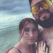 The usb ports, do they provide constant power even when the truck is not  on??? Asking for a friend 😜