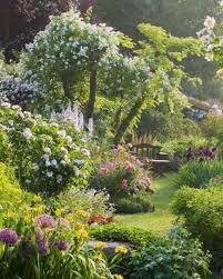 See more ideas about beautiful gardens, secret garden, garden. 24 Stunning Secret Garden Design Ideas For Summer Viviehome Beautiful Gardens Cottage Garden Design Cottage Garden