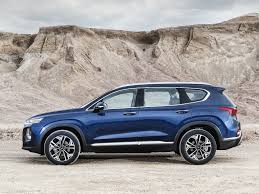 The 2019 hyundai santa fe wears sharp new sheet metal and a handsome interior that gets better in top. Hyundai Santa Fe 2019 Pictures Information Specs