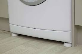 11 Solutions Pratiques Anti Bruit A La Maison Tapis Anti Vibration Amenagement Placard Meuble Evier